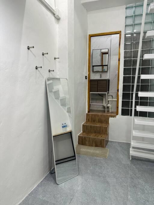 Megun 10 Duplex Apartment Банкок Екстериор снимка