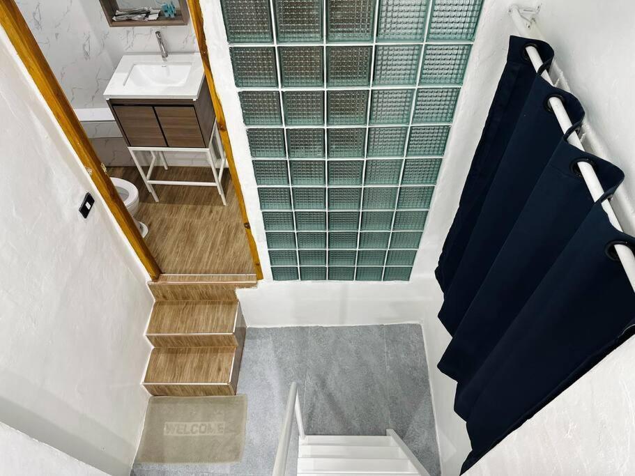 Megun 10 Duplex Apartment Банкок Екстериор снимка
